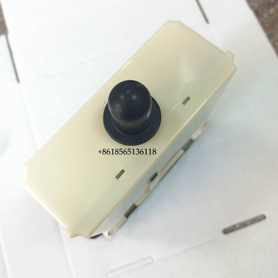 PC200-6 PC220-6 Air Conditioner Control Panel 20Y-979-3170 146430-4521 for Komatsu